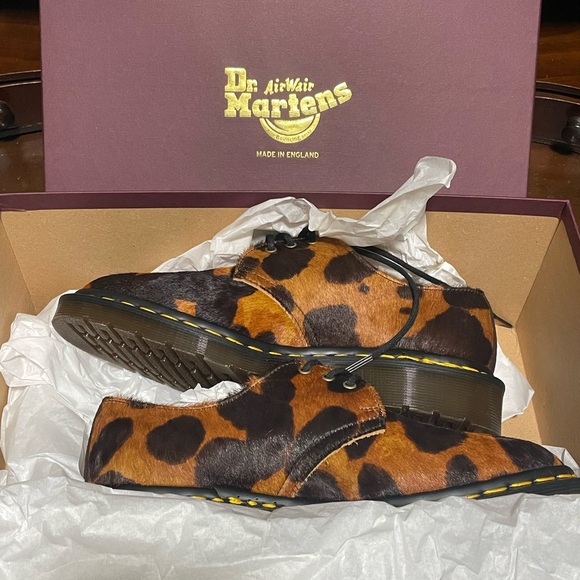 Dr. Martens 1461 MADE IN ENGLAND HAIR ON OXFORD. Rare! Never worn still in box. - Picture 1 of 9